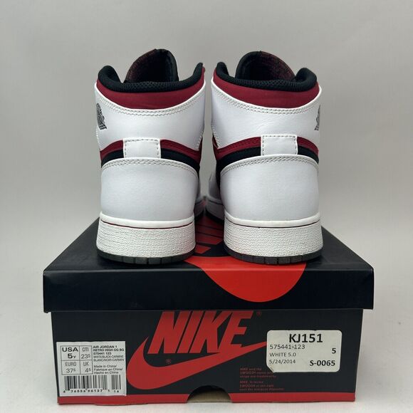 Nike Air Jordan Retro 1 High OG BG “Carmine/Red White” 2023 - Picture 4 of 8